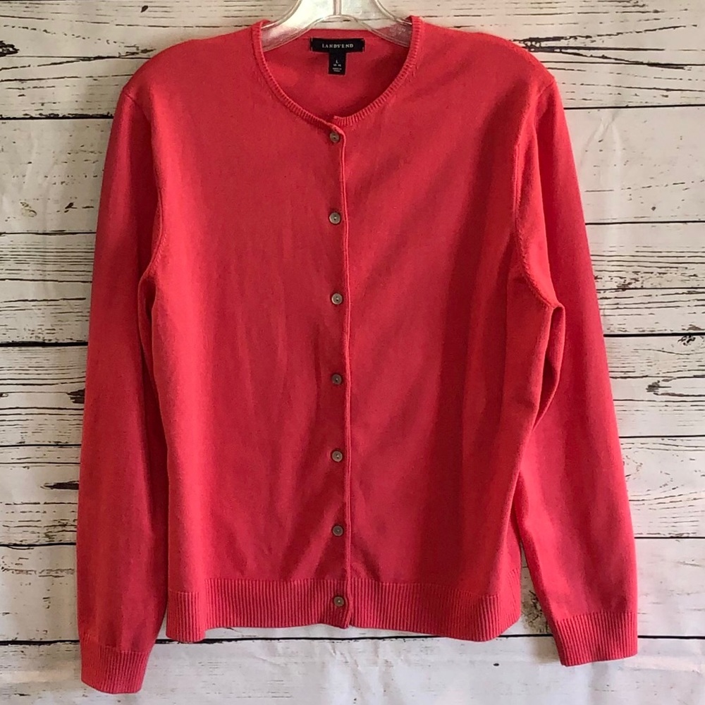LANDS END—WOMENS CORAL W/ IVORY BUTTONS. LONG SLEEVE CARDIGAN!! (EUC/GORGEOUS!!)